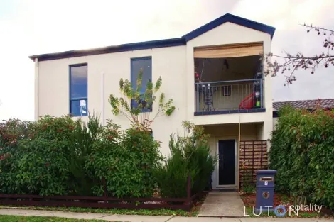 Property photo of 2/7 Moonlight Avenue Harrison ACT 2914