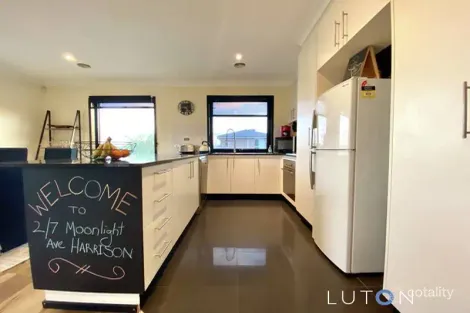 Property photo of 2/7 Moonlight Avenue Harrison ACT 2914