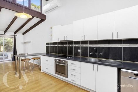 2/21 Tyler St, Joondanna, WA 6060
