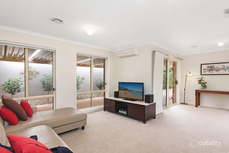 Property photo of 11 Weetman Place Nicholls ACT 2913