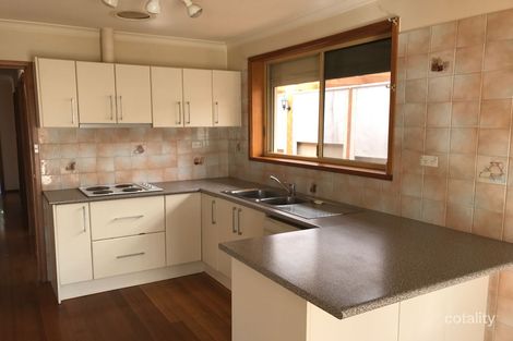 Property photo of 27 Fonteyn Drive Wantirna South VIC 3152