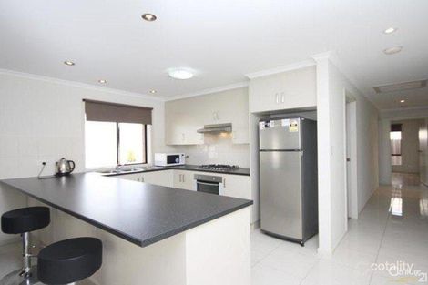 Property photo of 22A Troutbeck Crescent Huntfield Heights SA 5163