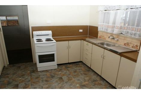 Property photo of 19 Meghan Crescent Qunaba QLD 4670