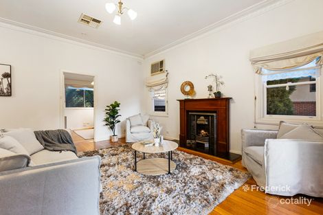 Property photo of 11 Kingsclere Street Vermont VIC 3133