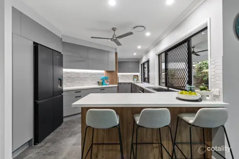 Property photo of 35 Sonata Drive Warner QLD 4500