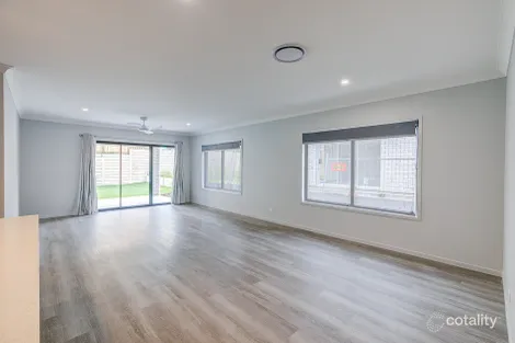 Property photo of 11 Galaxy Street Flagstone QLD 4280