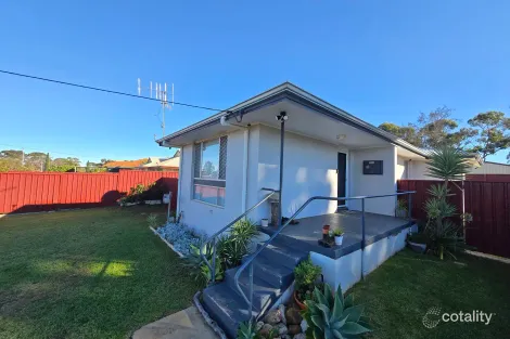 Property photo of 5 Beeck Street Katanning WA 6317