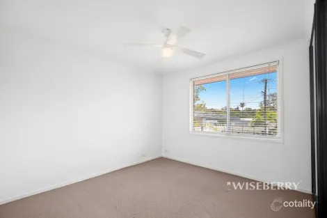 Property photo of 6 Collendina Road Gwandalan NSW 2259