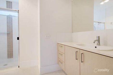 2105/299 Napper Rd, Arundel, QLD 4214