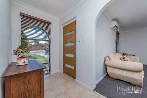 Property photo of 186 Bridgewater Drive Kallaroo WA 6025