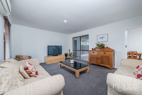 Property photo of 186 Bridgewater Drive Kallaroo WA 6025