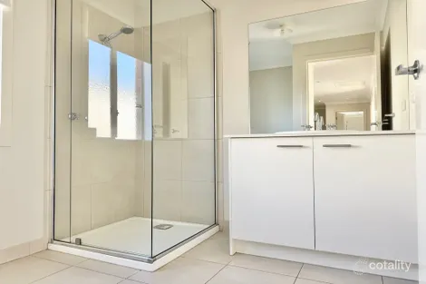 Property photo of 13 Cornubia Road Manor Lakes VIC 3024