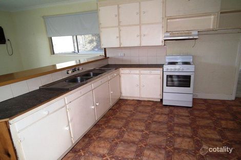 Property photo of 4 Henry Street Avenel VIC 3664