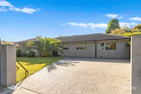 Property photo of 13 Naranga Crescent Frankston VIC 3199