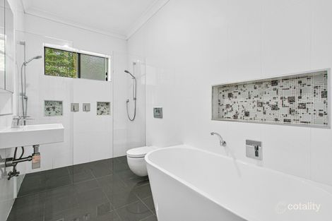 9 Kirton Rd, Bellambi, NSW 2518