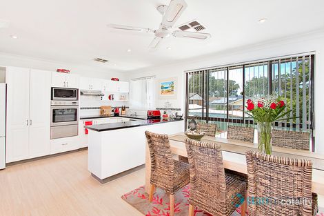 Property photo of 21 Griffiths Road McGraths Hill NSW 2756