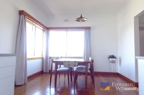 Property photo of 35 Karoola Road Lindisfarne TAS 7015