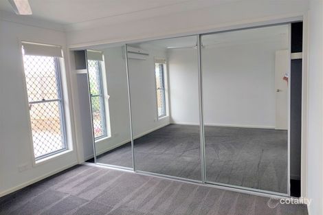Property photo of 10 Mount Bowen Street Park Ridge QLD 4125