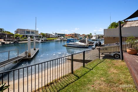 Property photo of 2/11 Huon Crescent Runaway Bay QLD 4216