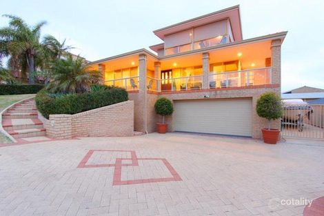 26 Arlington Loop, Coogee, WA 6166