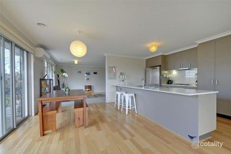 Property photo of 10 Newry Drive Traralgon VIC 3844