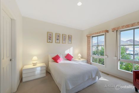 Property photo of 2A Essex Street Box Hill North VIC 3129