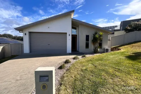 5 Helmsman Cl, Safety Beach, NSW 2456
