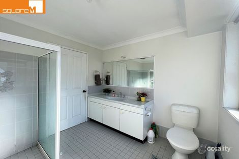 Property photo of 37 Daintree Drive Wattle Grove NSW 2173