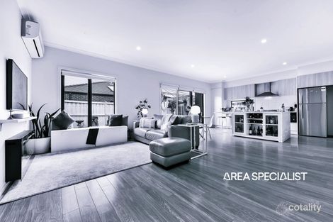 Property photo of 7 Bavadia Place Keysborough VIC 3173