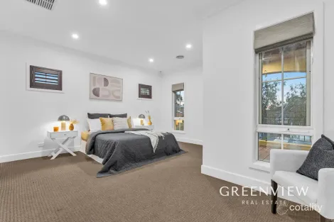 Property photo of 6 Ascent Drive Cranbourne North VIC 3977