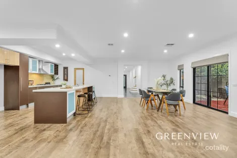 Property photo of 6 Ascent Drive Cranbourne North VIC 3977