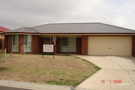 33 Priorswood Dr, Hoppers Crossing, VIC 3029