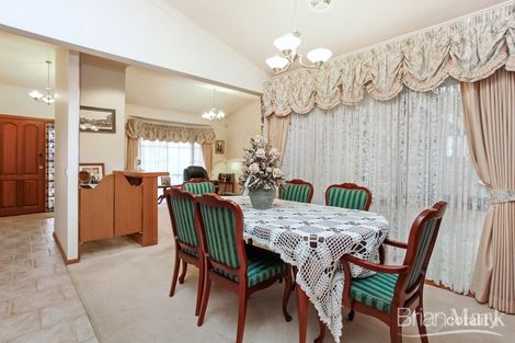 Property photo of 52 Flinders Crescent Wyndham Vale VIC 3024