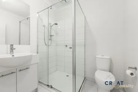 Property photo of 24 Queen Circuit Sunshine VIC 3020