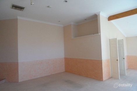Property photo of 15 Kearsley Rise Murdoch WA 6150