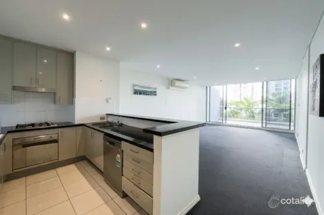 Property photo of 410/3 Como Crescent Southport QLD 4215