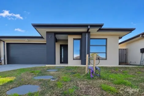 12 Gardenia Dr, Beaconsfield, VIC 3807
