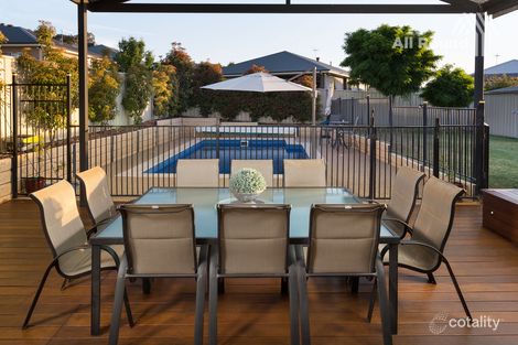 Property photo of 11 Whitton Drive Thurgoona NSW 2640