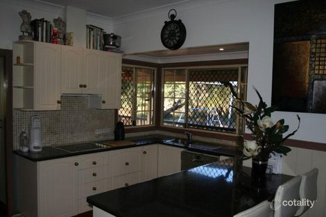 Property photo of 23 Silica Road Emerald QLD 4720