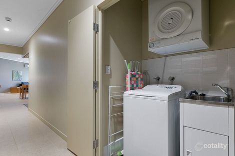 Property photo of 11/569-571 Charlton Esplanade Urangan QLD 4655