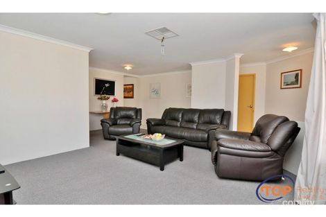 Property photo of 70 Shannon Ramble Gosnells WA 6110
