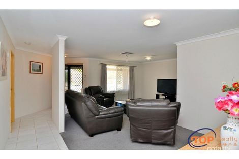 Property photo of 70 Shannon Ramble Gosnells WA 6110