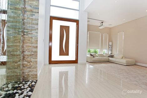 Property photo of 12 Cadman Avenue West Hoxton NSW 2171