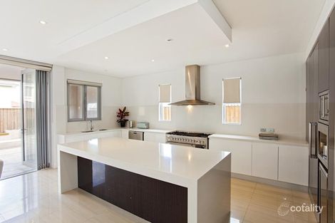 Property photo of 12 Cadman Avenue West Hoxton NSW 2171