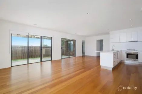 Property photo of 2/8 Eaglemont Crescent Bell Post Hill VIC 3215