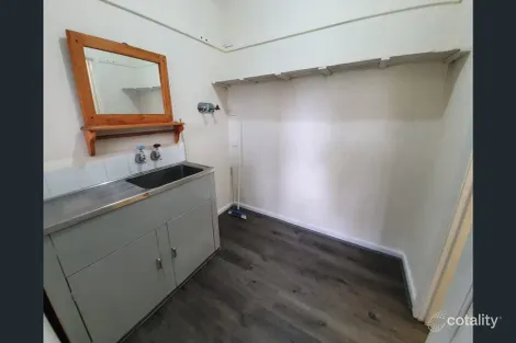Property photo of 1719 Dandenong Road Oakleigh East VIC 3166