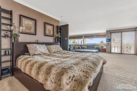 Property photo of 17 Seapeak Road Ocean Reef WA 6027