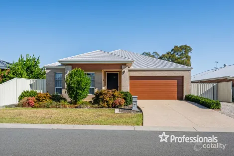 Property photo of 11 Rubicon Street West Wodonga VIC 3690