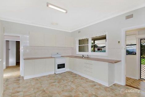 Property photo of 4 Anthony Road South Tamworth NSW 2340