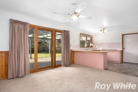 Property photo of 16 Cyprus Place Pakenham VIC 3810